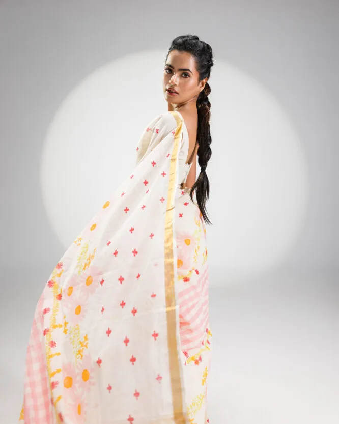 Pink Checks & Vintage Prints - Image 5