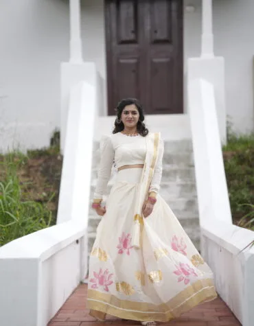 Lotus Dhavani