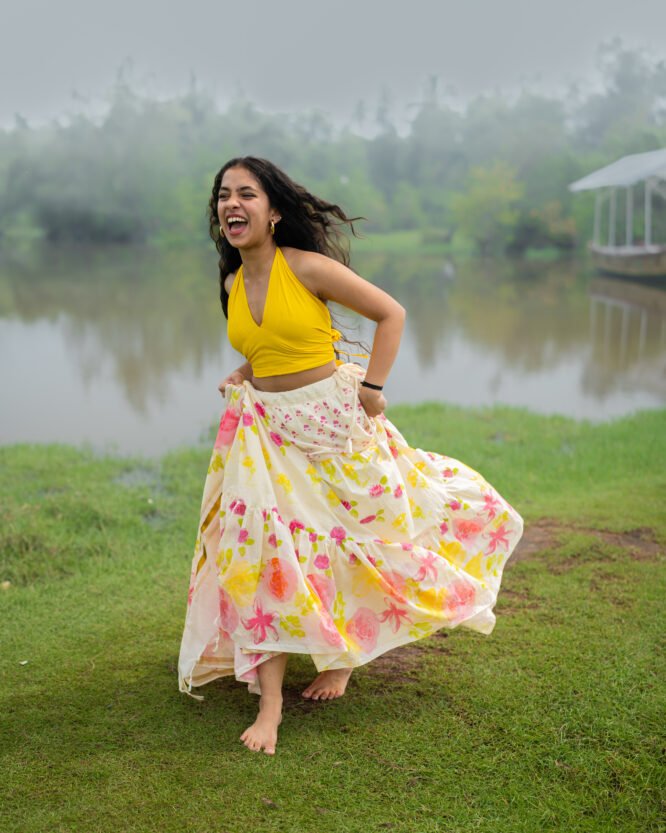 Bubble Gum Pink Yellow Floral Dhavani - Image 4